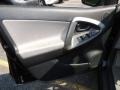 Black - RAV4 4WD Photo No. 23