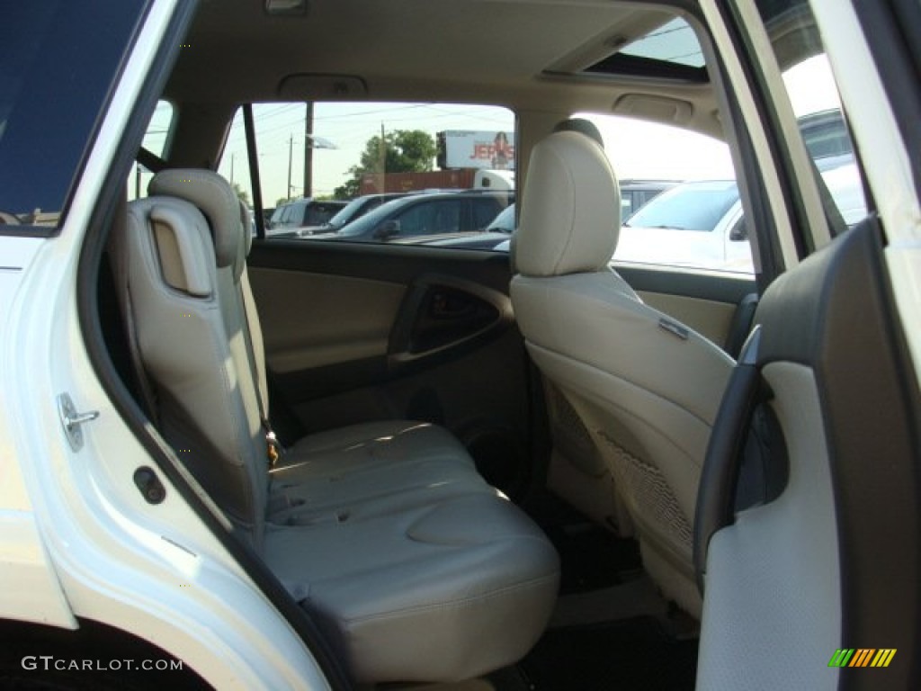 2010 RAV4 Limited 4WD - Super White / Ash Gray photo #12