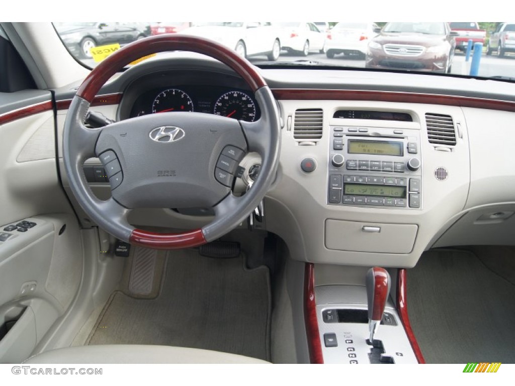 2007 Hyundai Azera Limited Beige Dashboard Photo #70887848