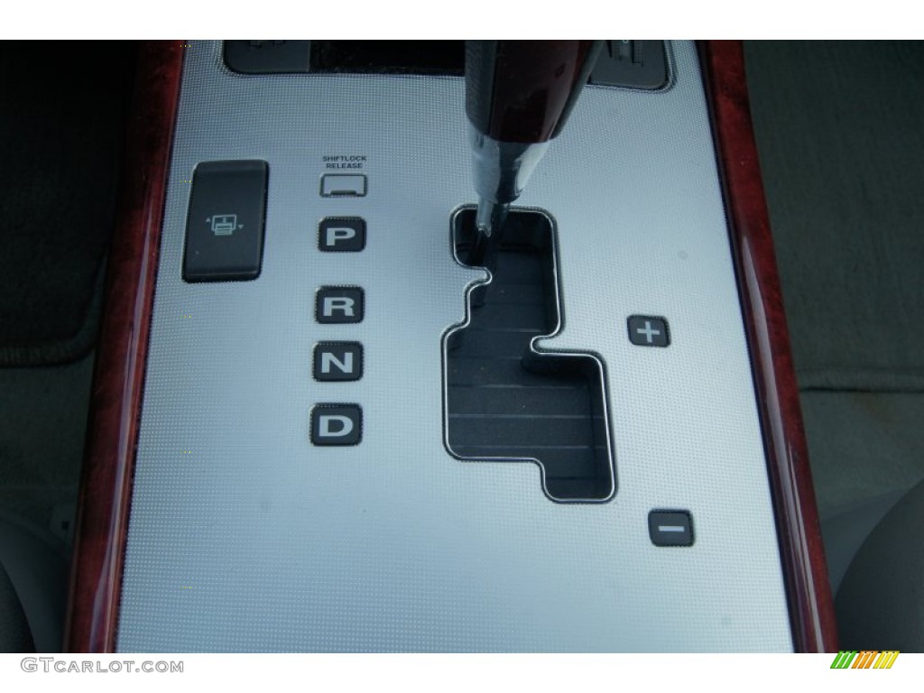 2007 Hyundai Azera Limited 5 Speed Automatic Transmission Photo #70887907