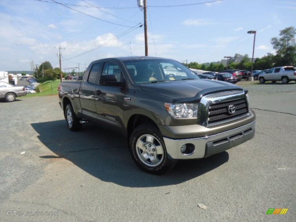 2007 Tundra SR5 Double Cab 4x4 - Pyrite Mica / Beige photo #1