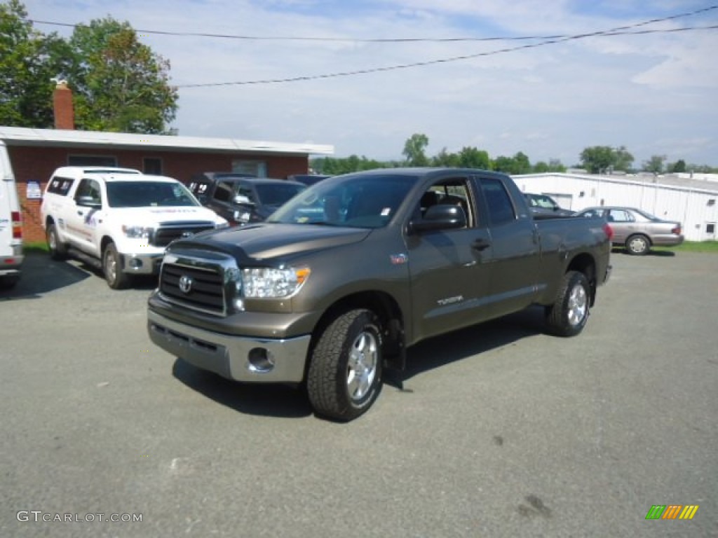 2007 Tundra SR5 Double Cab 4x4 - Pyrite Mica / Beige photo #3