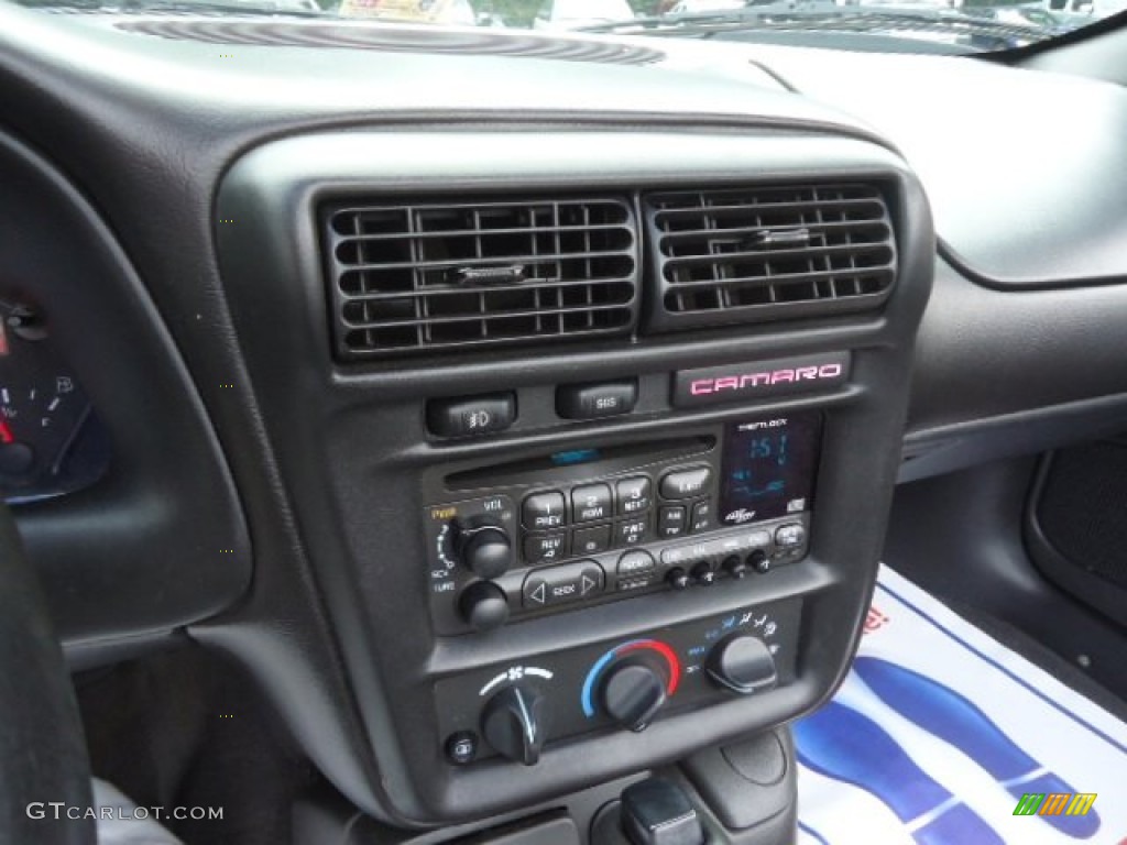 2001 Chevrolet Camaro Convertible Controls Photos
