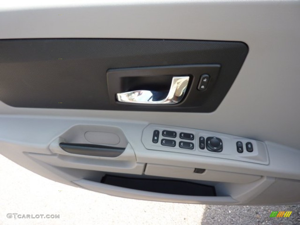 2006 SRX V6 - Stealth Gray / Light Gray photo #18