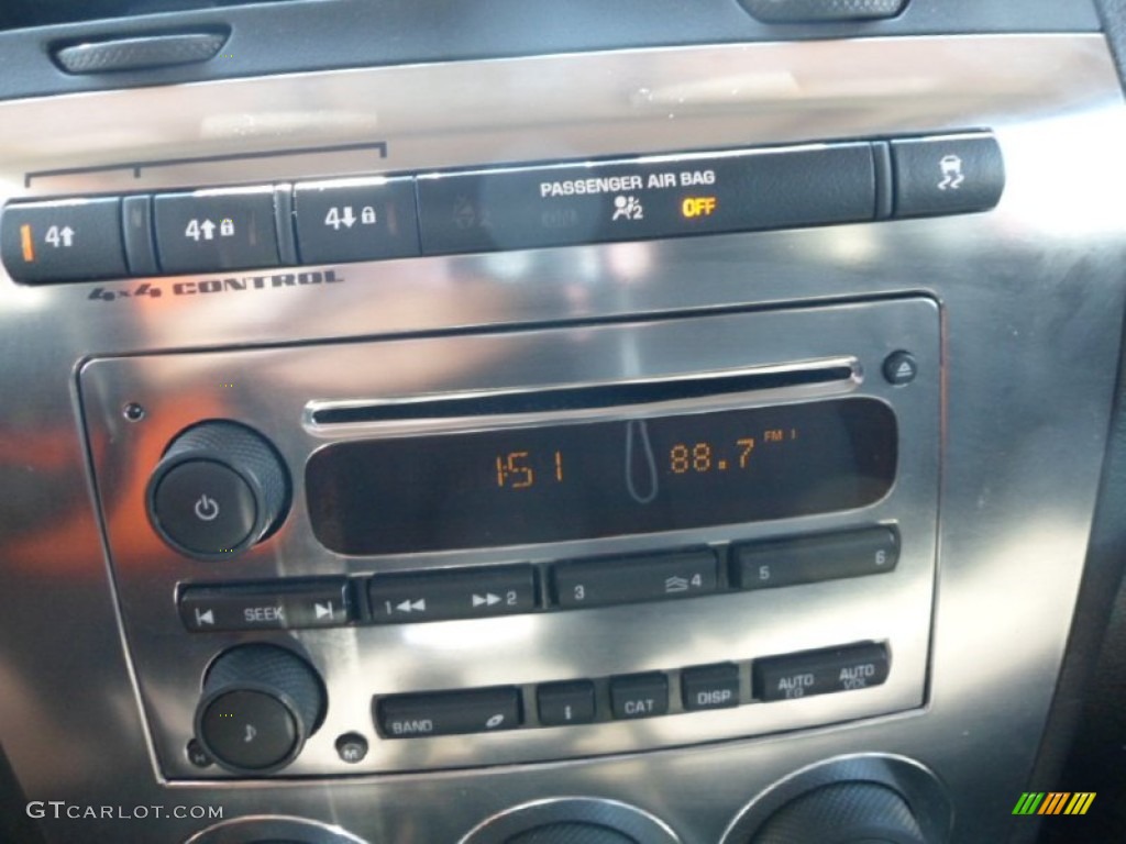 2007 Hummer H3 Standard H3 Model Audio System Photo #70898677