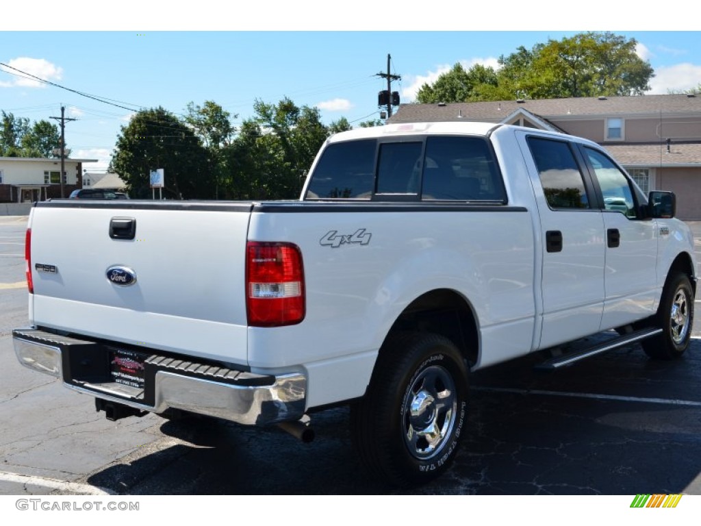 2006 F150 XLT SuperCrew 4x4 - Oxford White / Medium/Dark Flint photo #7