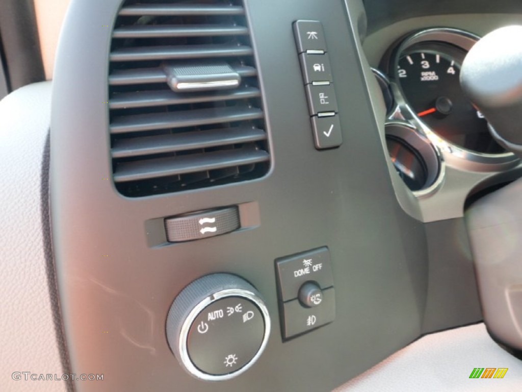 2013 Sierra 1500 SLE Crew Cab 4x4 - Summit White / Light Titanium/Dark Titanium photo #16