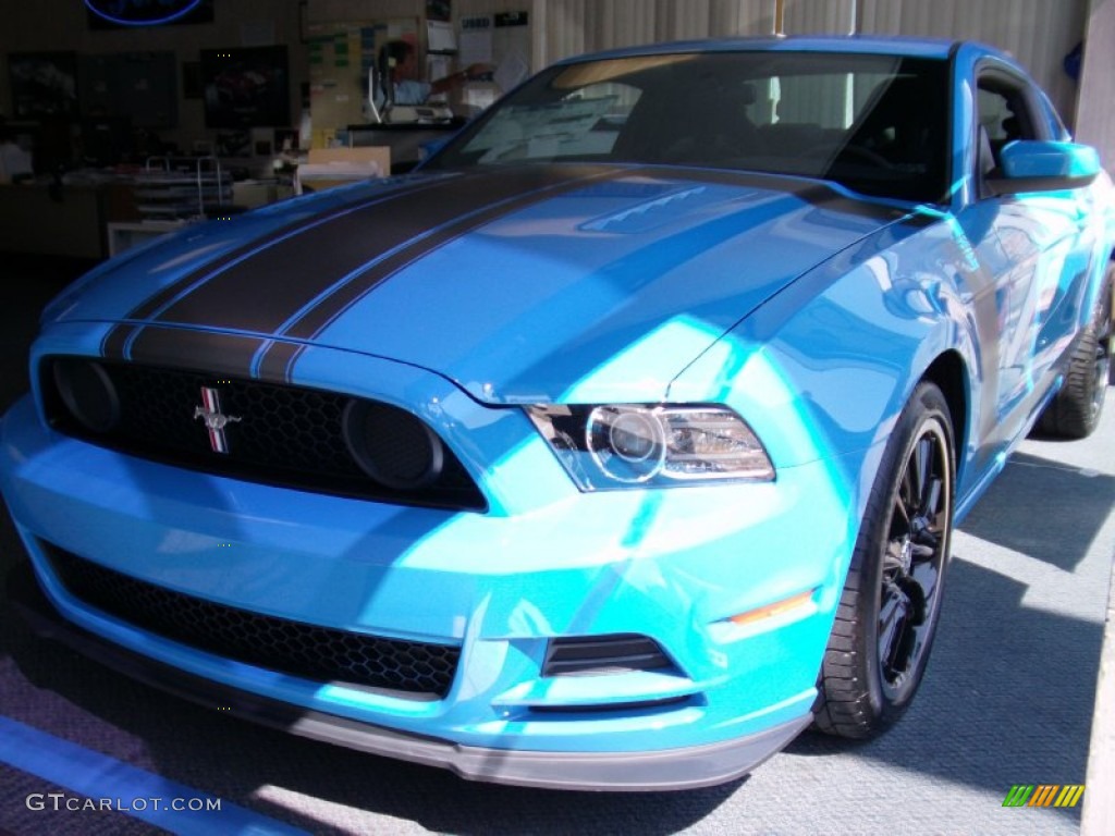 2013 Mustang Boss 302 - Grabber Blue / Charcoal Black/Recaro Sport Seats photo #2