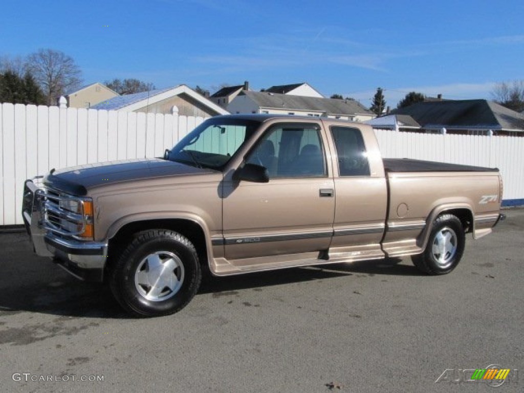 Light Autumnwood Metallic 1997 Chevrolet C/K K1500 Silverado Extended Cab 4x4 Exterior Photo #70901197