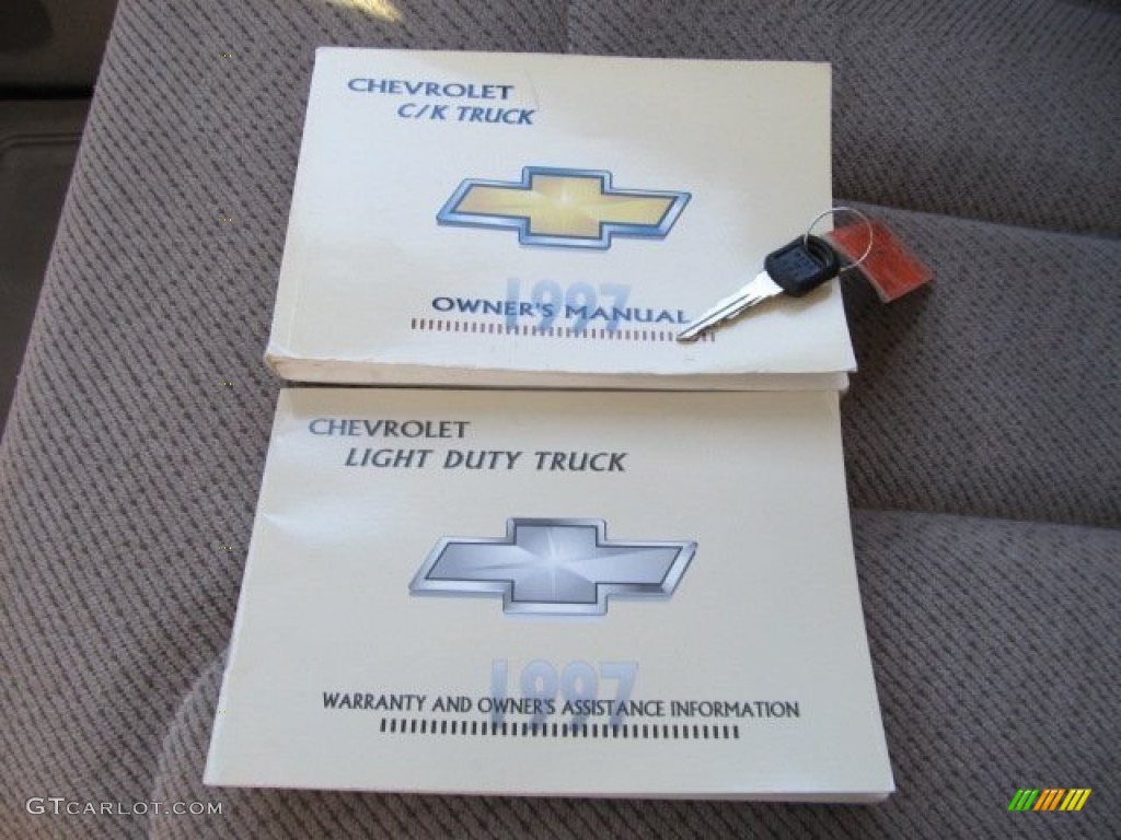 1997 Chevrolet C/K K1500 Silverado Extended Cab 4x4 Books/Manuals Photo #70901335