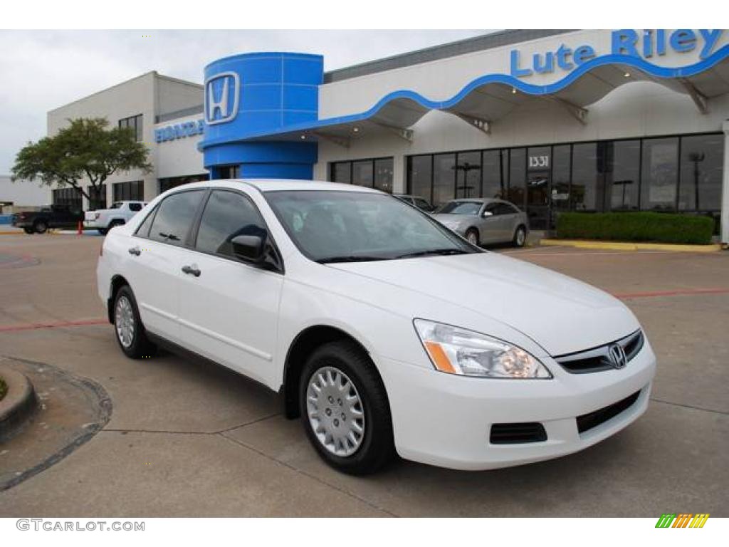 2007 Accord Value Package Sedan - Taffeta White / Ivory photo #1