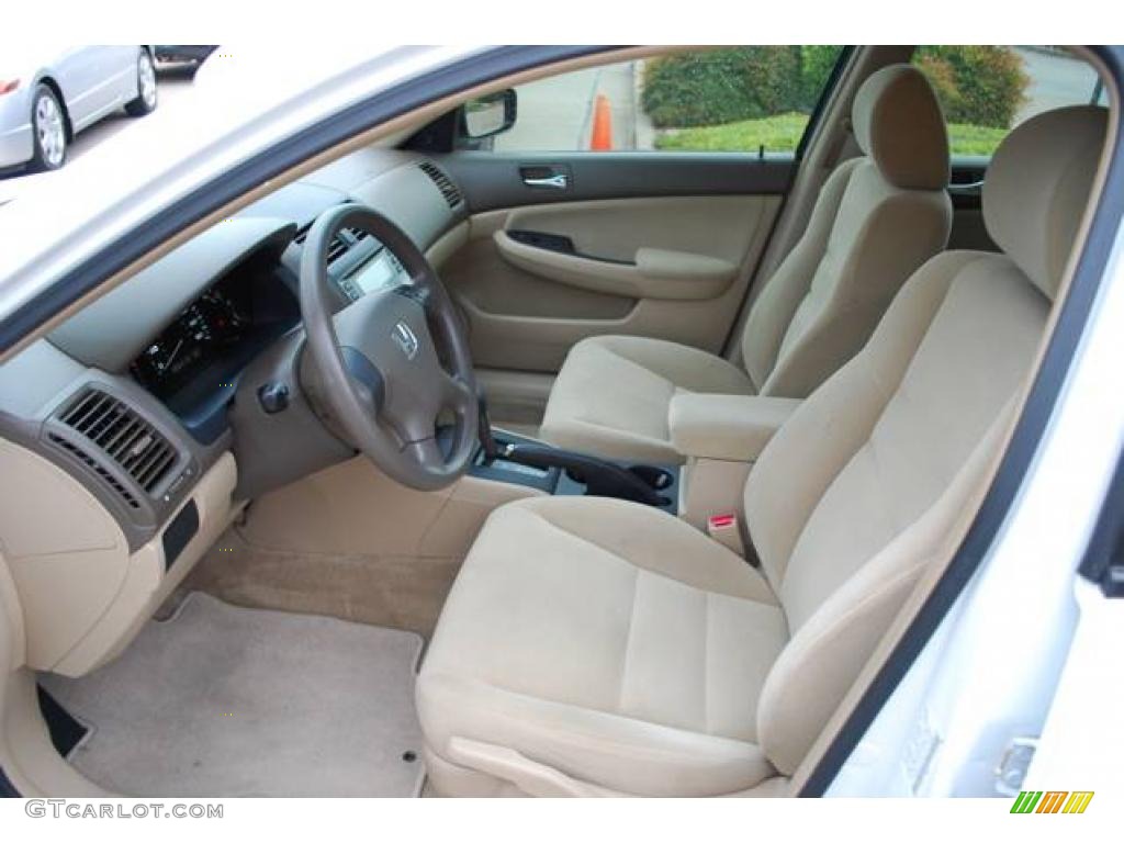 2007 Accord Value Package Sedan - Taffeta White / Ivory photo #14