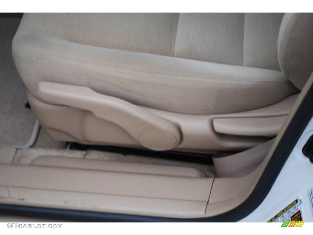 2007 Accord Value Package Sedan - Taffeta White / Ivory photo #16