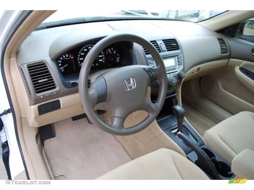 2007 Accord Value Package Sedan - Taffeta White / Ivory photo #17
