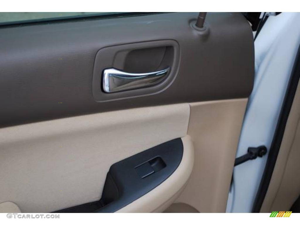 2007 Accord Value Package Sedan - Taffeta White / Ivory photo #27