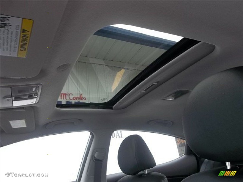 2013 Elantra Limited - Shimmering Air Silver / Black photo #10