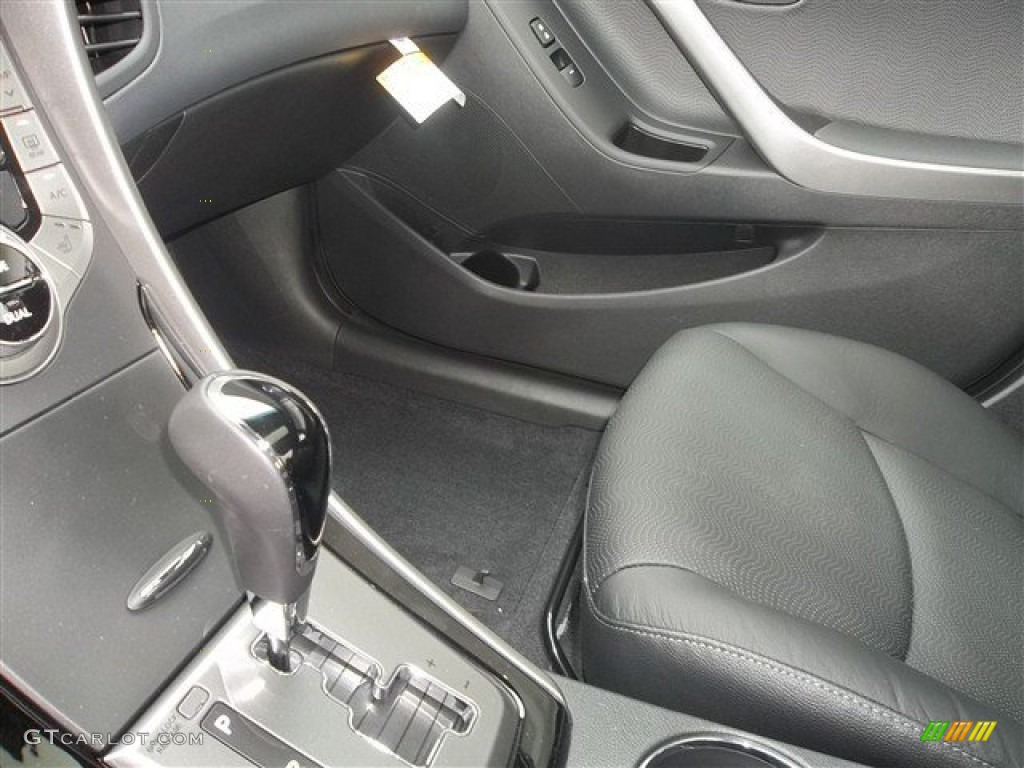 2013 Elantra Limited - Shimmering Air Silver / Black photo #15