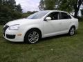 Candy White - Jetta TDI Sedan Photo No. 2