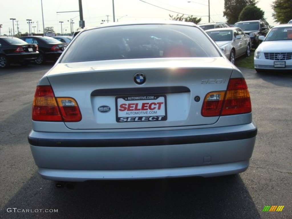 2005 3 Series 325i Sedan - Titanium Silver Metallic / Black photo #4