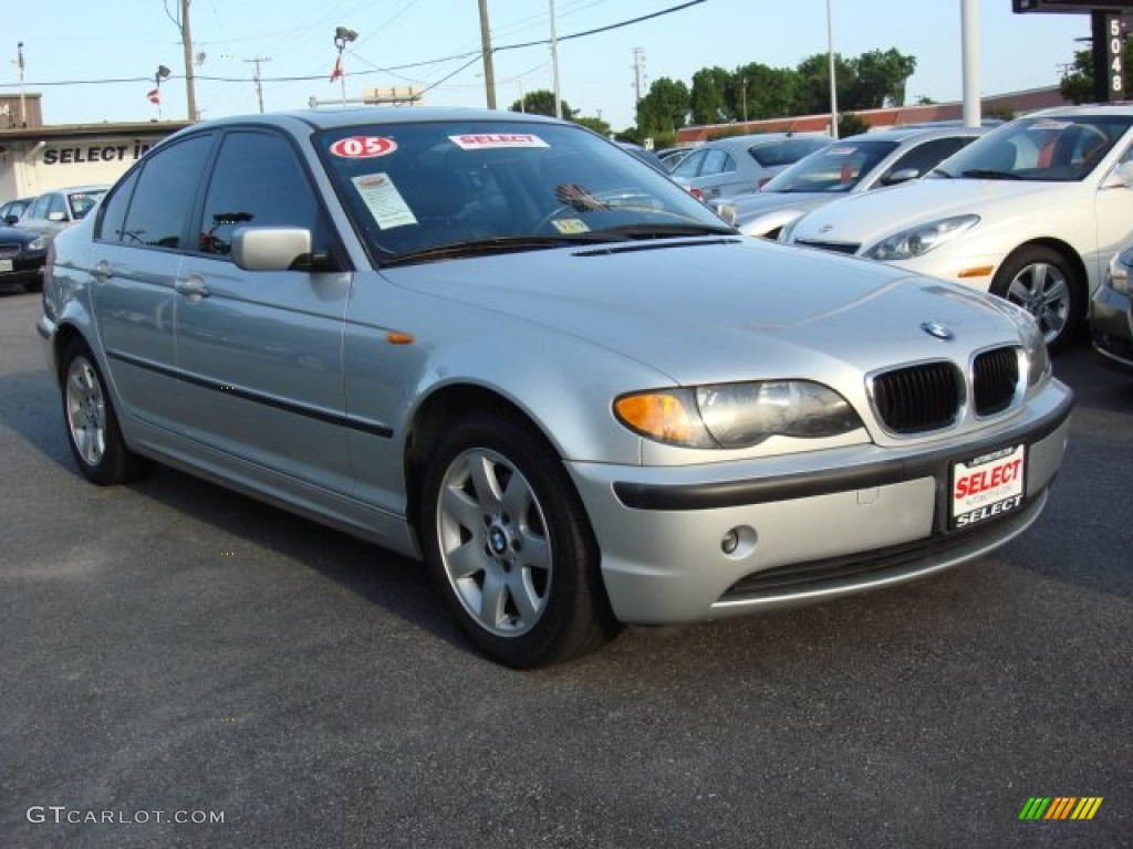 2005 3 Series 325i Sedan - Titanium Silver Metallic / Black photo #7