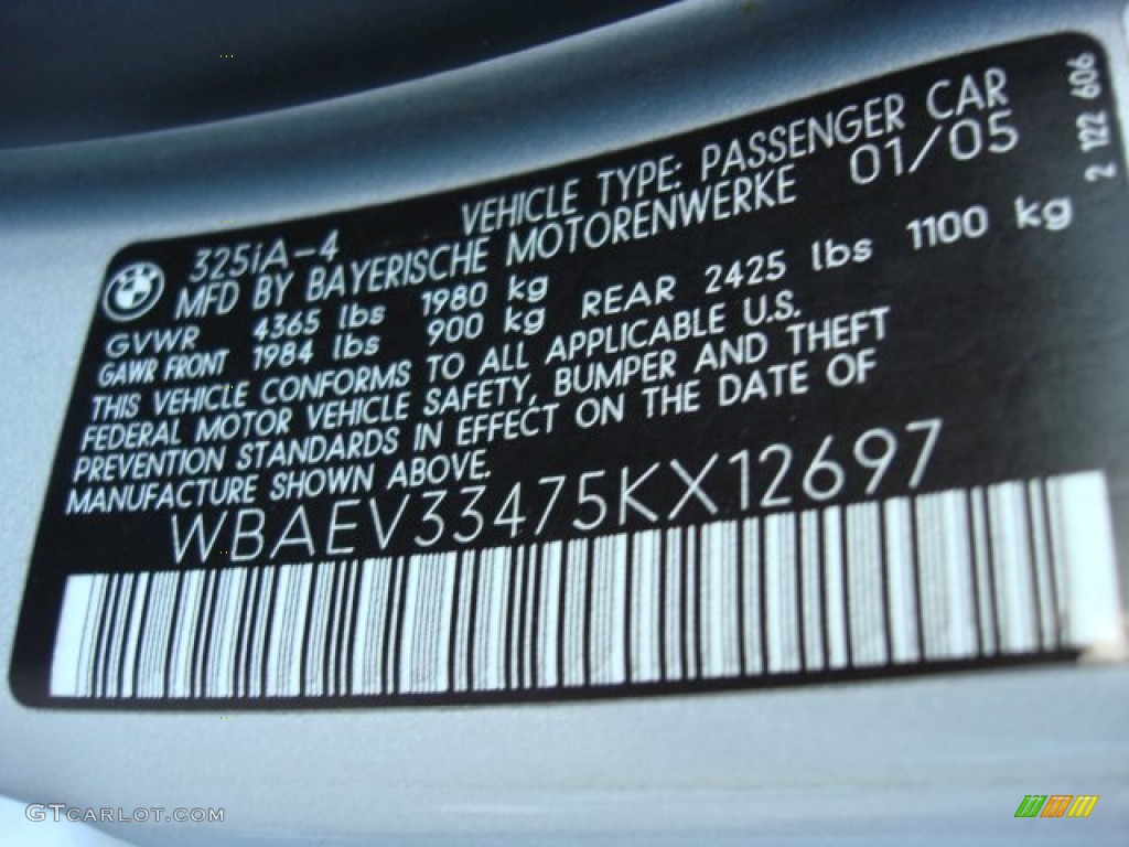 2005 3 Series 325i Sedan - Titanium Silver Metallic / Black photo #21