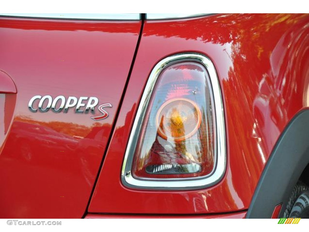 2010 Cooper S Hardtop - Chili Red / Grey/Carbon Black photo #2