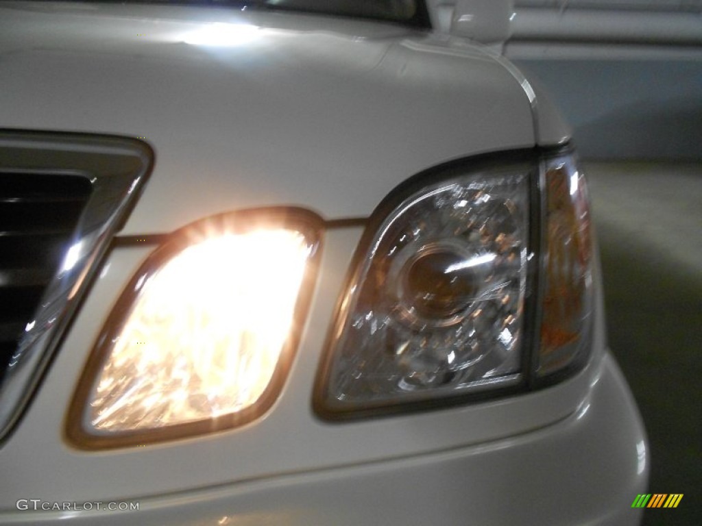 1999 LX 470 - Golden Pearl / Ivory photo #6