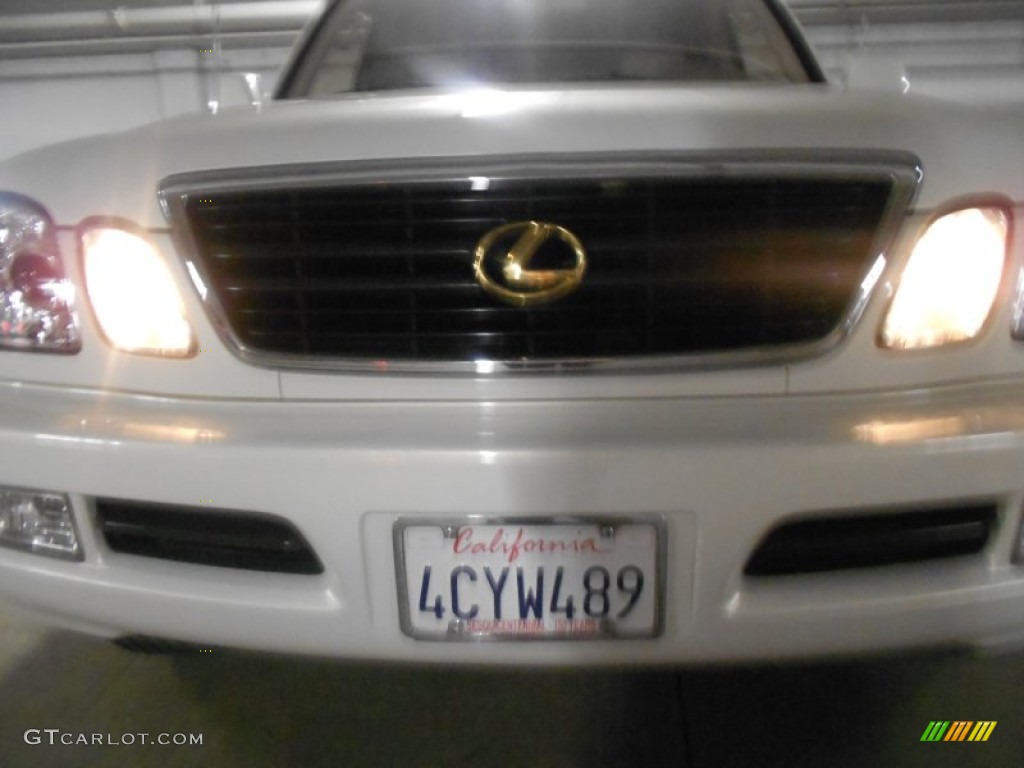 1999 LX 470 - Golden Pearl / Ivory photo #13