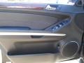 Black - GL 450 4Matic Photo No. 13