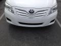 Super White - Camry LE Photo No. 5