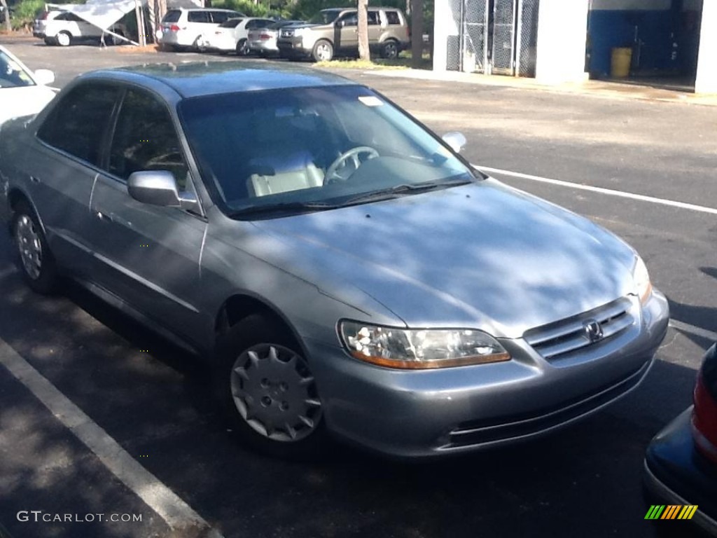 2002 Accord LX Sedan - Satin Silver Metallic / Quartz Gray photo #6