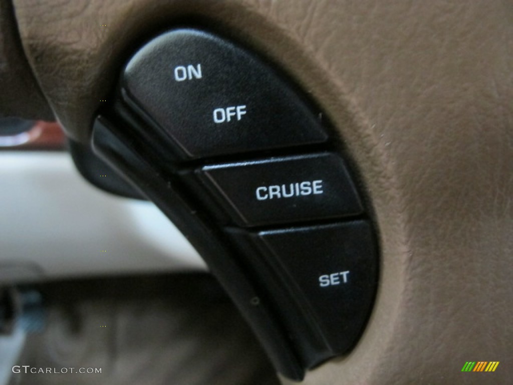 2000 Chrysler LHS Standard LHS Model Controls Photo #70911886