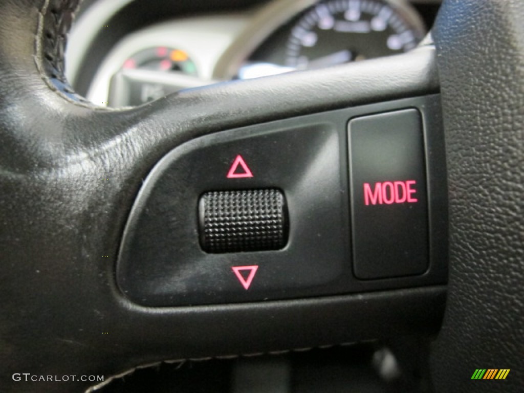 2007 Audi S6 5.2 quattro Sedan Controls Photo #70912267