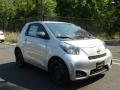 Classic Silver Metallic - iQ  Photo No. 1