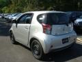 Classic Silver Metallic - iQ  Photo No. 4