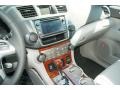 2013 Classic Silver Metallic Toyota Highlander Limited 4WD  photo #6