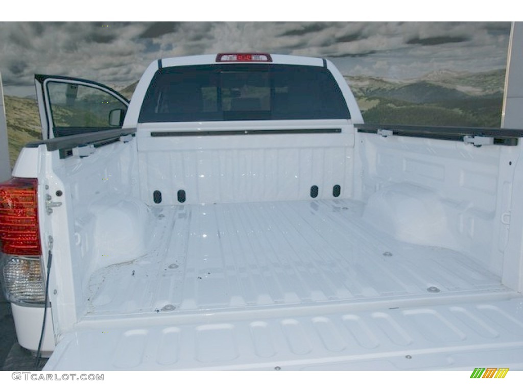 2012 Tundra TRD Double Cab 4x4 - Super White / Graphite photo #8