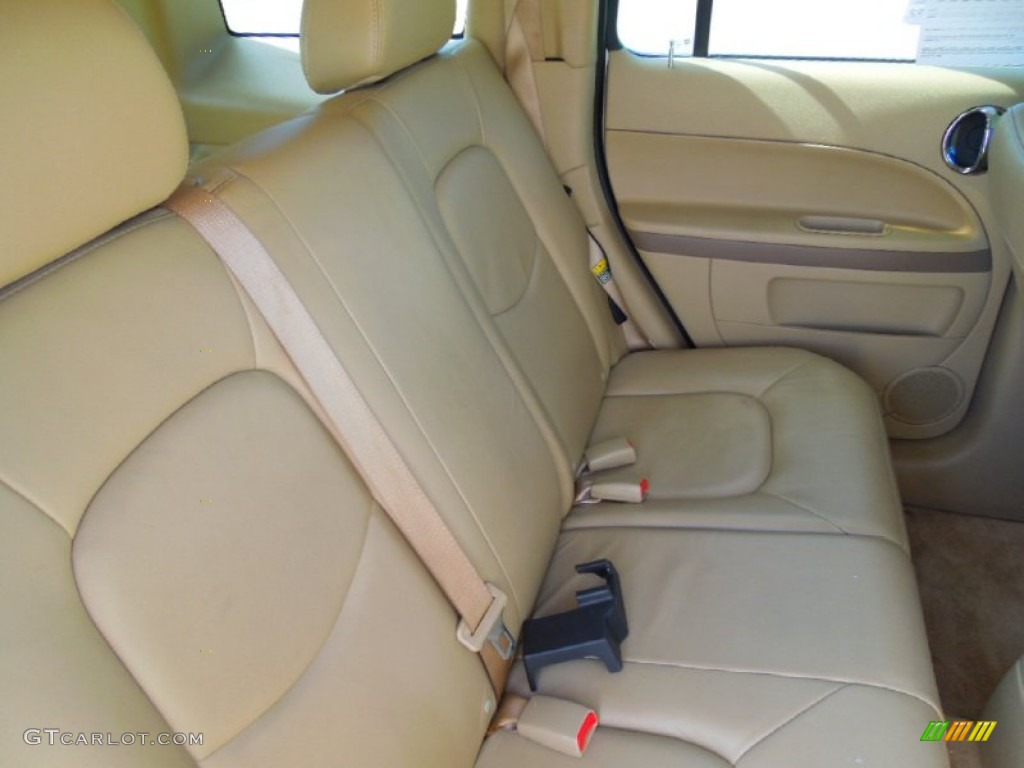 2006 HHR LT - Summit White / Cashmere Beige photo #20