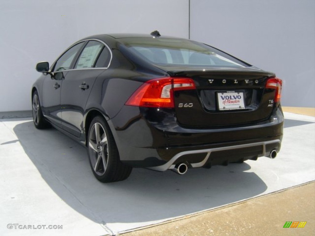 2013 S60 R-Design AWD - Black Sapphire Metallic / R Design Black photo #16