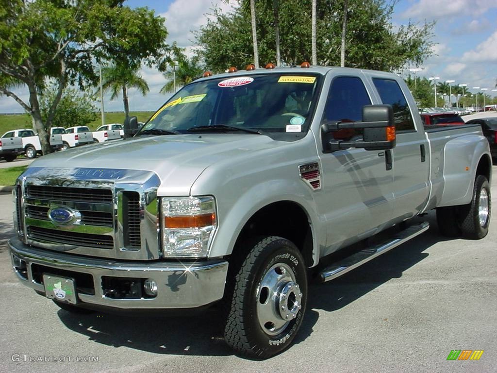 2008 F350 Super Duty Lariat Crew Cab 4x4 Dually - Silver Metallic / Medium Stone photo #8