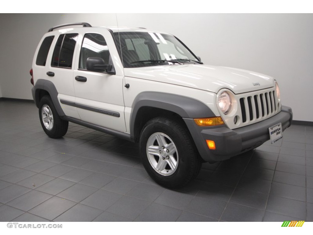 Stone White Jeep Liberty