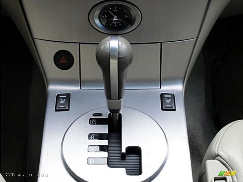 2004 Infiniti FX 35 AWD Transmission Photos