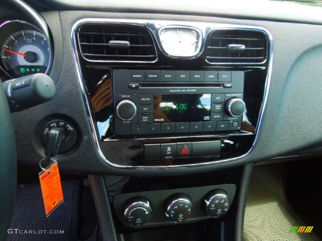 2012 Chrysler 200 Touring Sedan Controls Photo #70925068