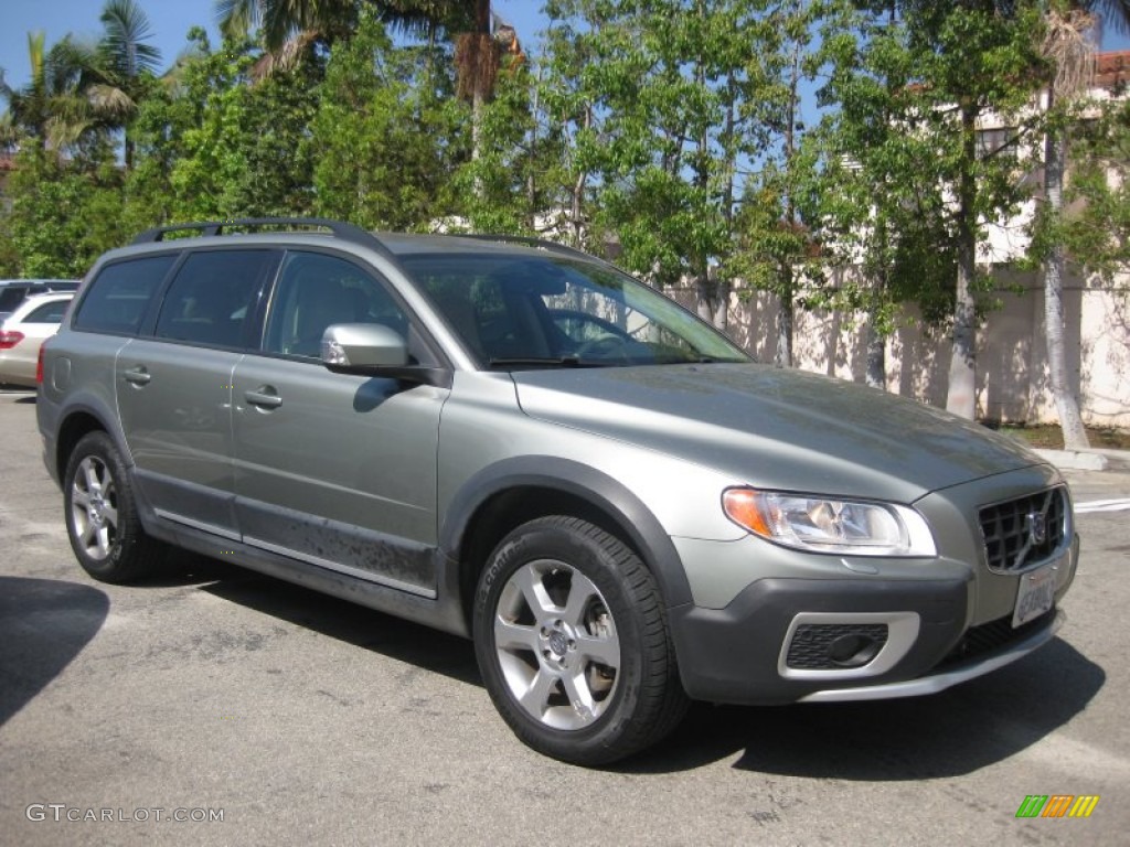2008 XC70 AWD - Willow Green Metallic / Sandstone Beige photo #1