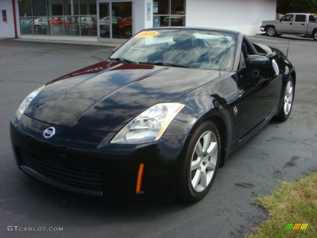 2005 350Z Enthusiast Roadster - Super Black / Charcoal photo #1