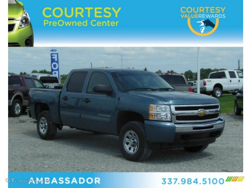 2010 Silverado 1500 LS Crew Cab 4x4 - Blue Granite Metallic / Dark Titanium photo #1