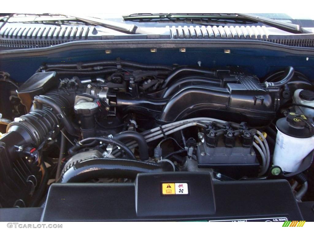2004 Explorer XLS 4x4 - Dark Blue Pearl Metallic / Graphite photo #12