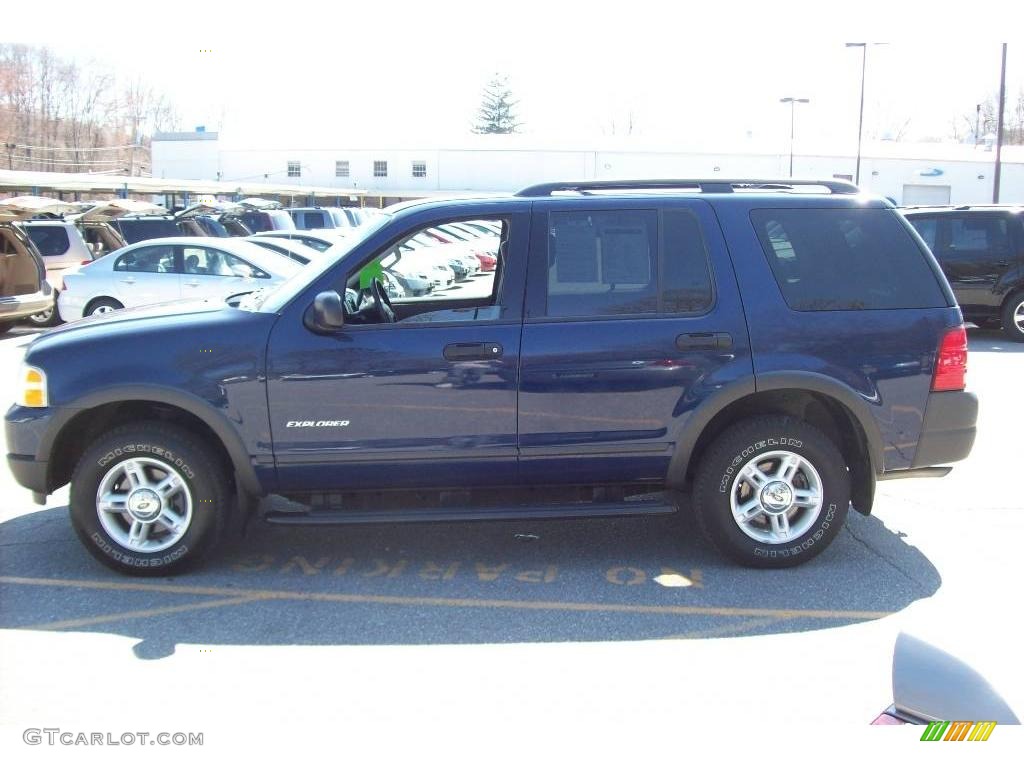 2004 Explorer XLS 4x4 - Dark Blue Pearl Metallic / Graphite photo #19