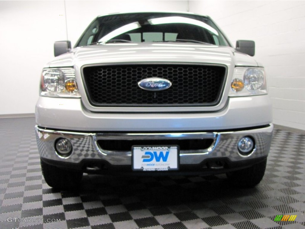 2006 F150 XLT SuperCrew 4x4 - Silver Metallic / Medium/Dark Flint photo #3