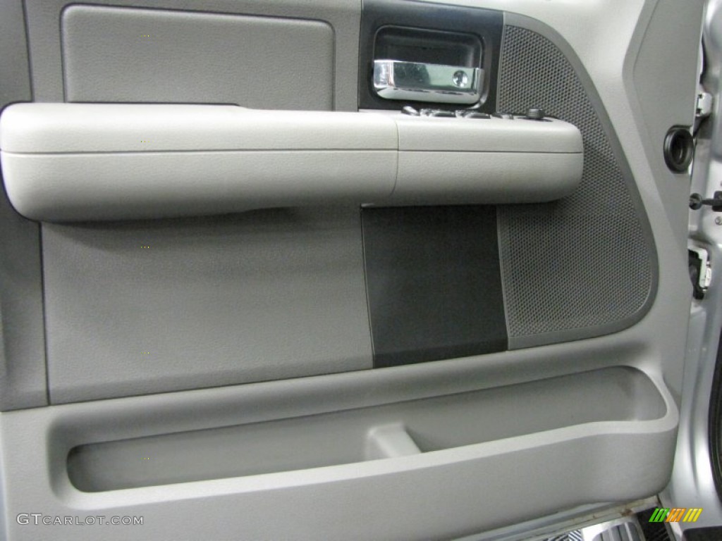 2006 F150 XLT SuperCrew 4x4 - Silver Metallic / Medium/Dark Flint photo #15